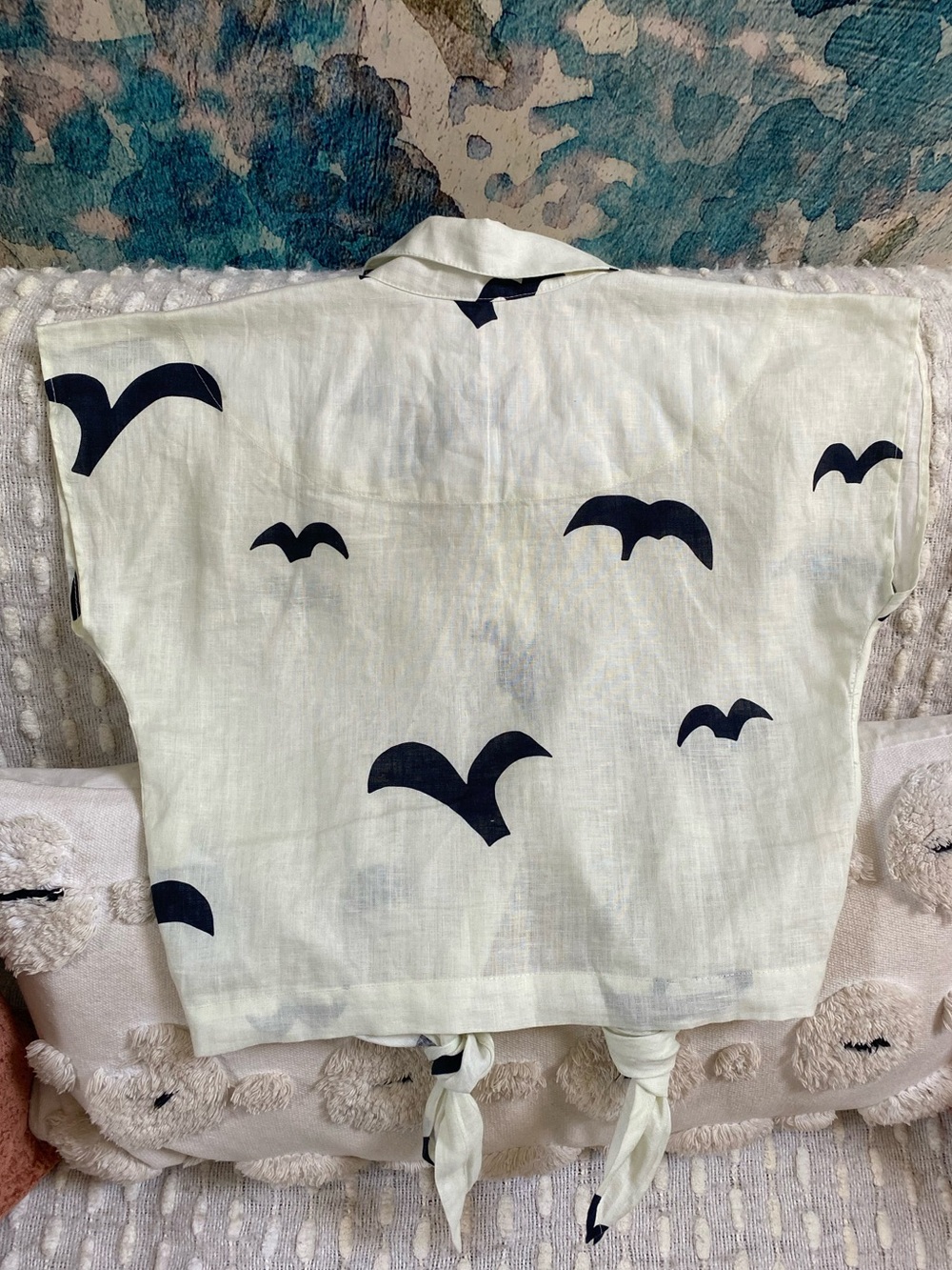 {Cala De La Cruz} Linen Front Tie Shirt - Picture 2 of 6